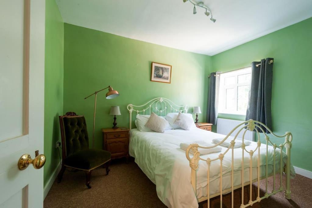 Firs Sleeps 15 Stunning Country House With Hot Tub Sudbourne Екстер'єр фото